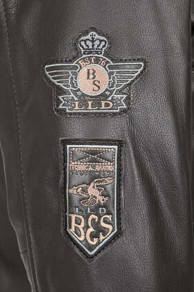 Men's Pilot Leather Jacket with Detachable Fur Collar
