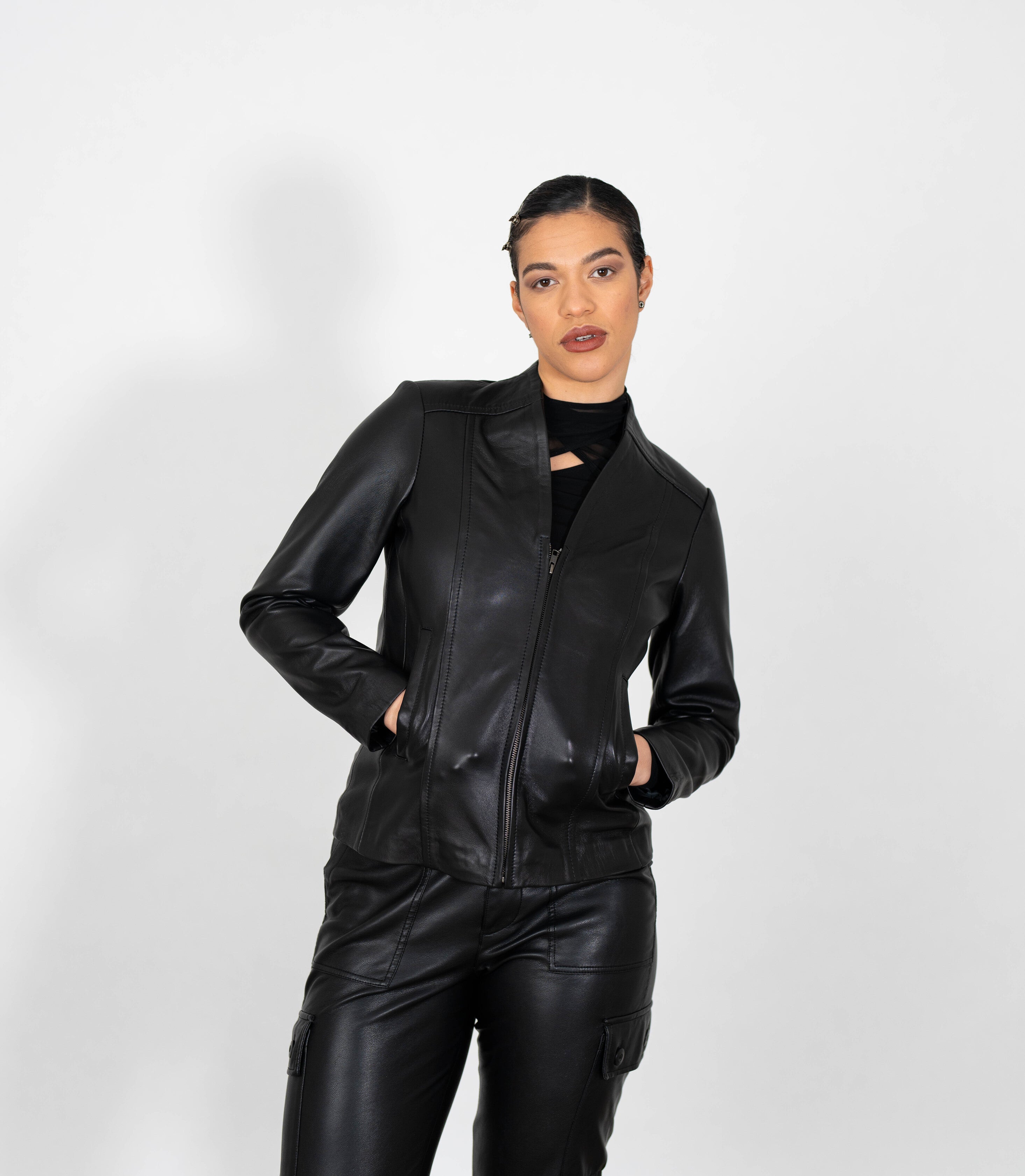 Women's Classic Zip Up V-Neck Leather Jacket - Black – Brick